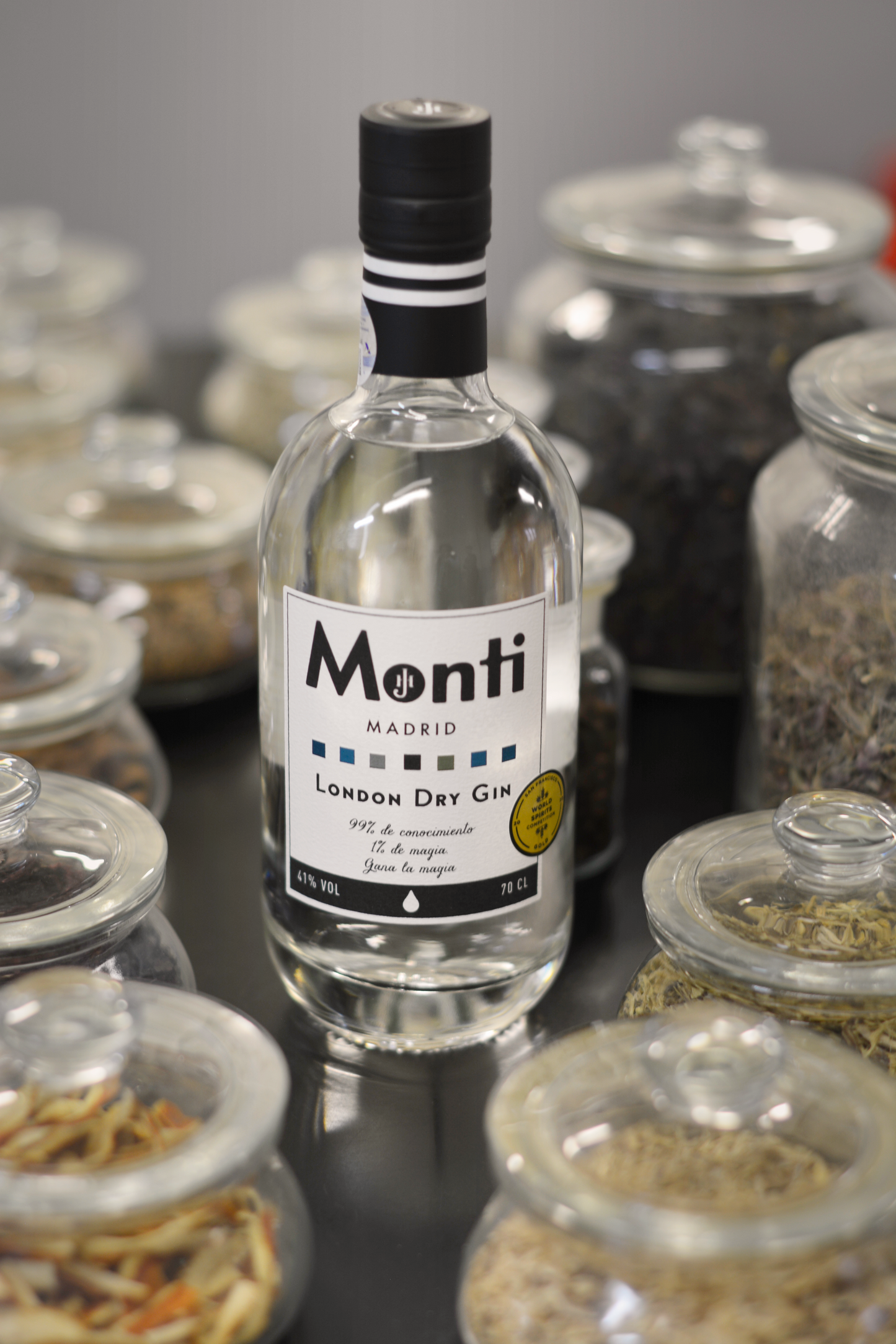 GIN MONTI